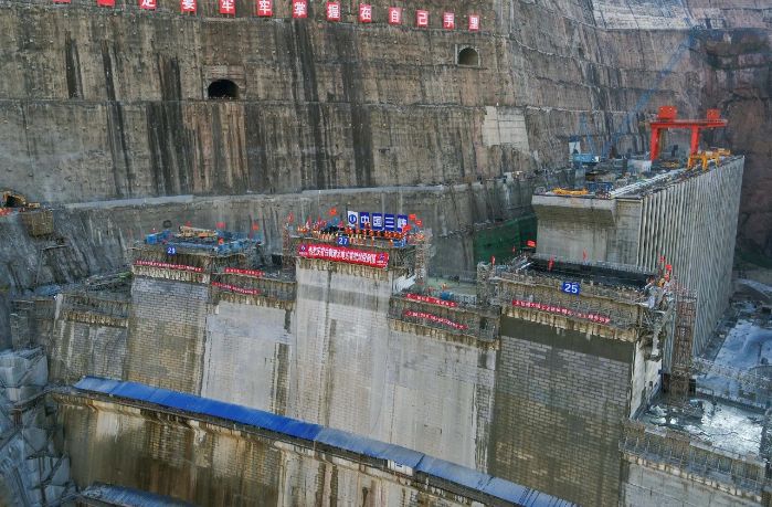 Baihetan dam completes concrete placement for its first section-1